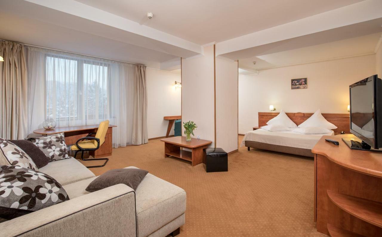 Hotel Rozmarin Predeal Exteriér fotografie