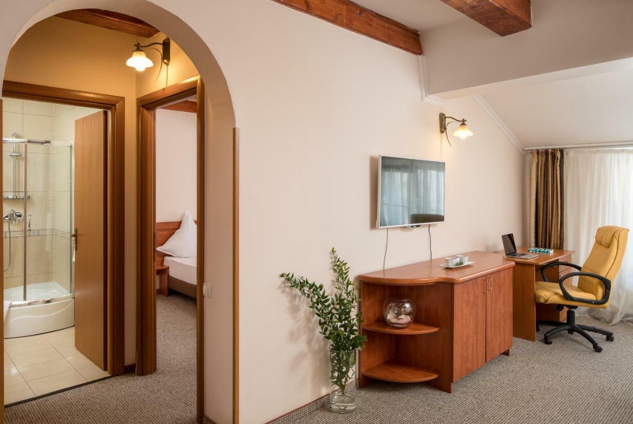 Hotel Rozmarin Predeal Exteriér fotografie